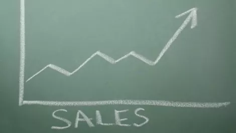 NZ retail sales rise a record 2.7% in 1Q as back-to-school drives electronic goods
