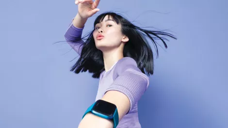 Hands-on Review: The Fitbit Versa Lite
