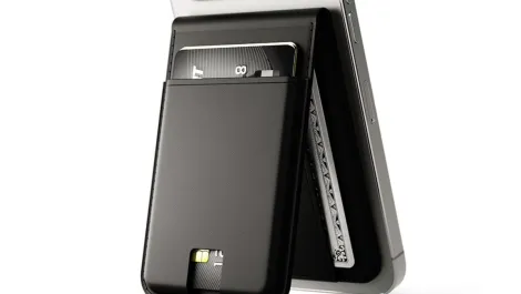 Hands-on Review: Journey EZMO Wallet and Phone Stand