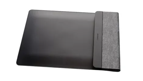 Hands-on Review: Journey NEXA 4-in-1 Laptop Sleeve with Wireless Charging